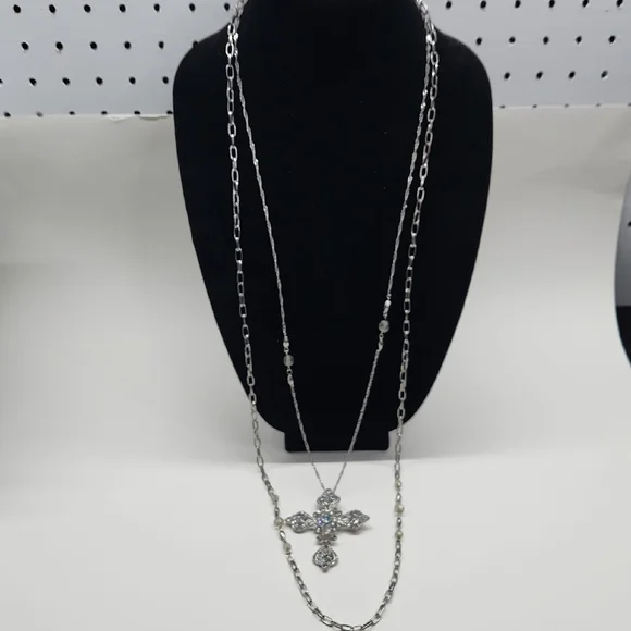 Silver-tone Themed Necklace Bundle - Picture 10 of 11